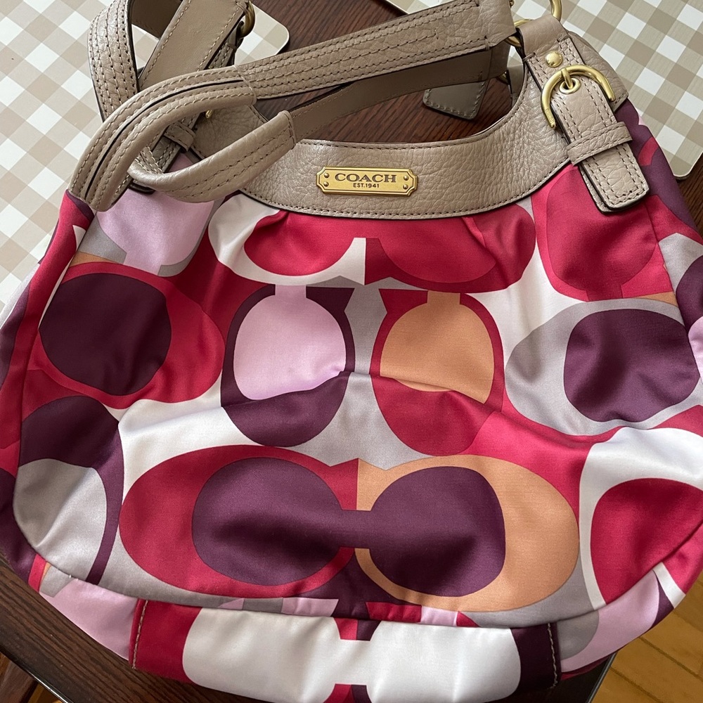 Coach purse like new condition